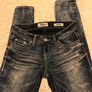 Day trip Scorpio skinny jeans